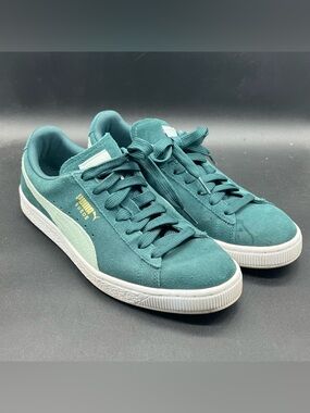 Puma Suede Classic Green Sneakers Women’s Size 9.5 Casual Lace Up Shoes